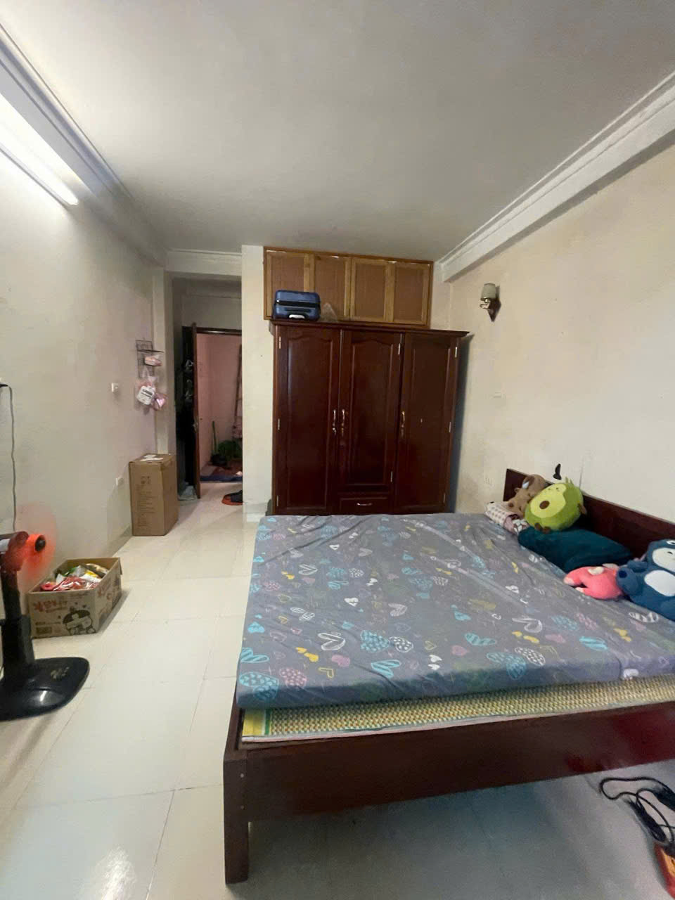 Cho thuê nhà ngõ 83 Tân Triều 6 tầng x 32m2, 4 ngủ, 13 Triệu ở nhóm 7 người, gđ, KD on - Ảnh 1